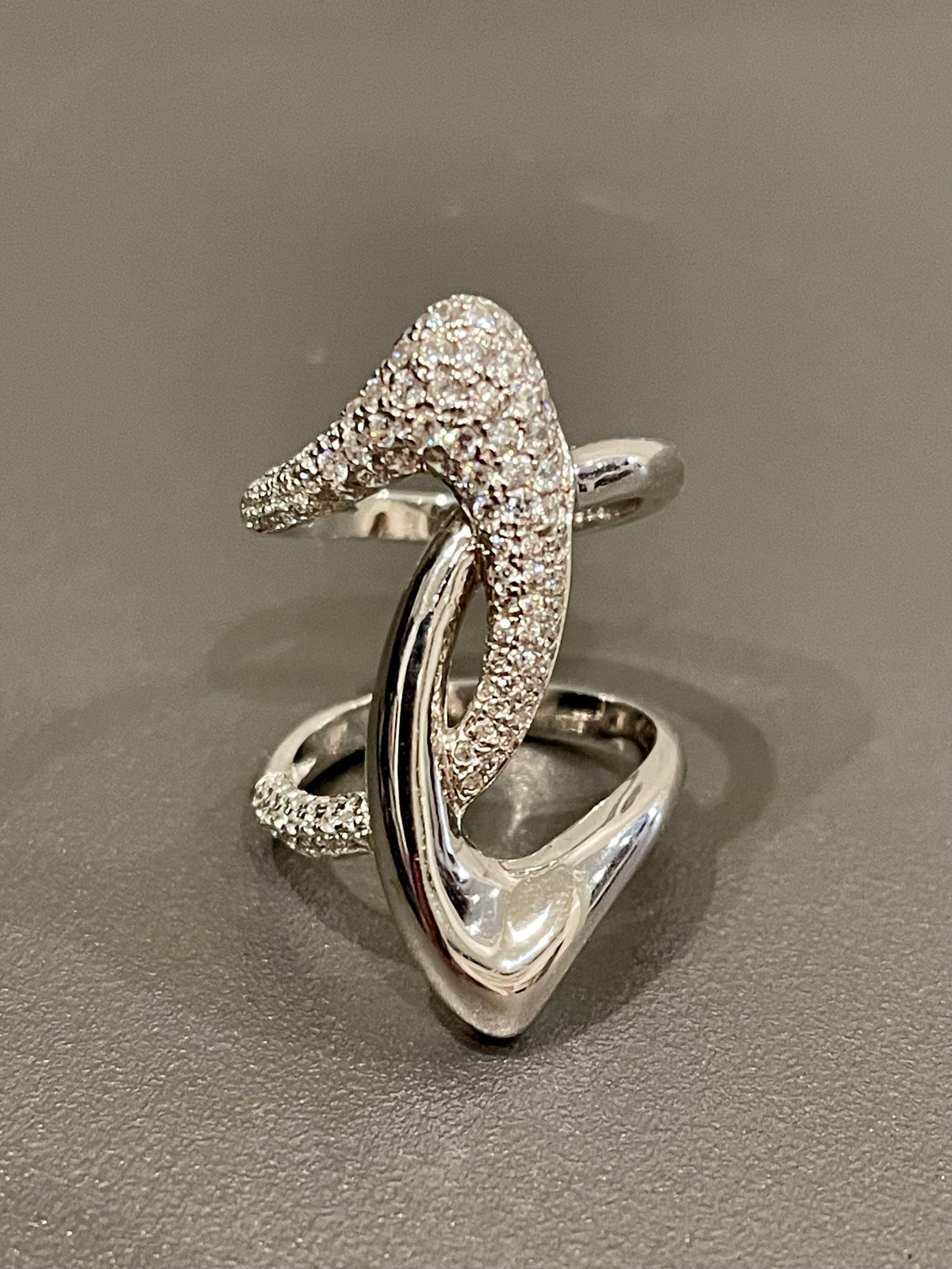 Sterling Silver Modern Cubic Zirconia Ring Size 7