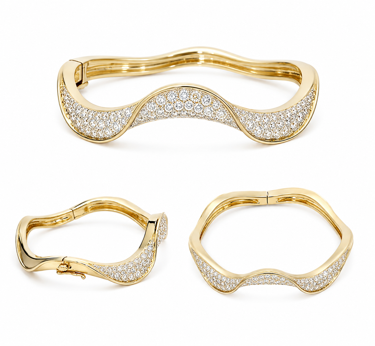 Vintage 1980s Earth-Mined Diamond Pavé Hinged Bangle in 18K Yellow Gold — 4.0 CTW