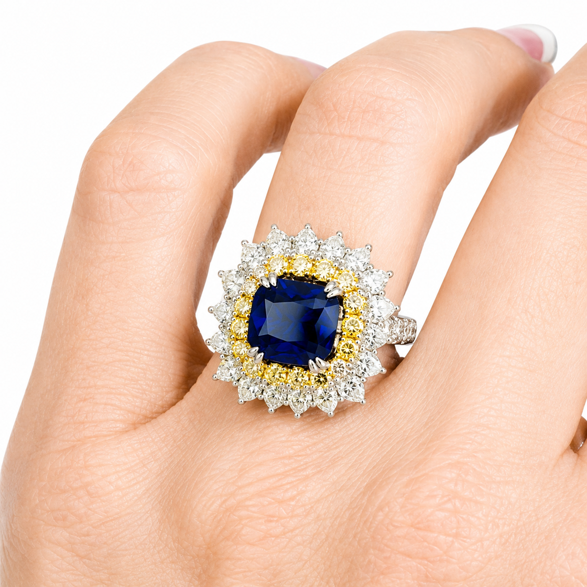 Natural Unheated Burmese Blue Sapphire 4.27 ct and Diamond Ring in Platinum