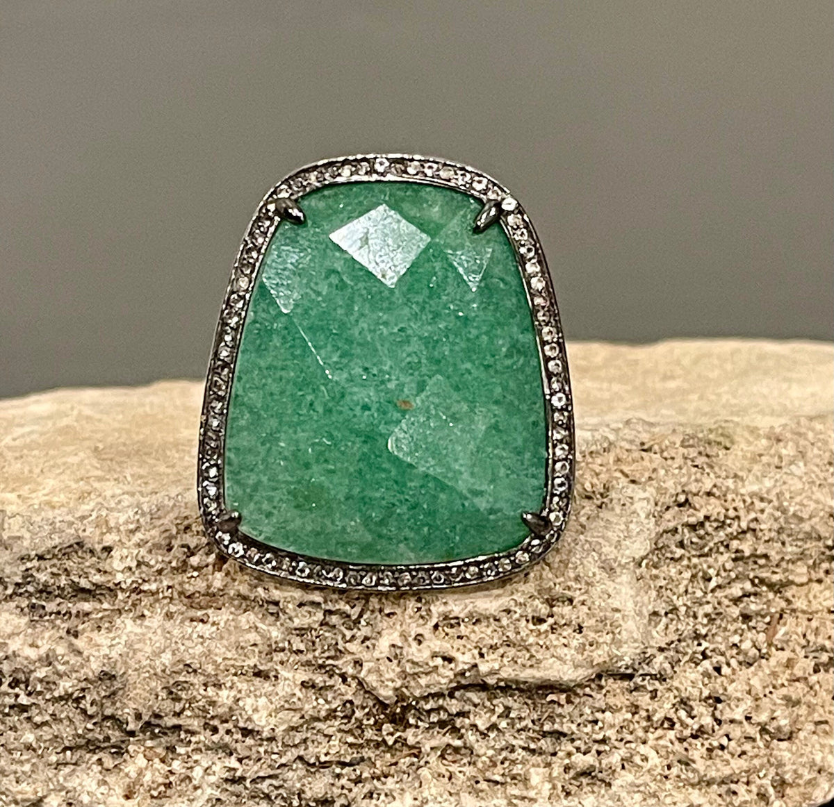 Sterling Silver Green Quartz and Cubic Zirconia Large Statement Ring Size 8