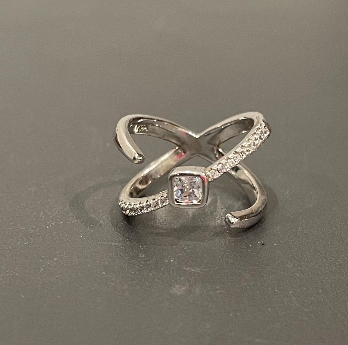 Sterling Silver Open Style Cubic Zirconia Ring Size 6