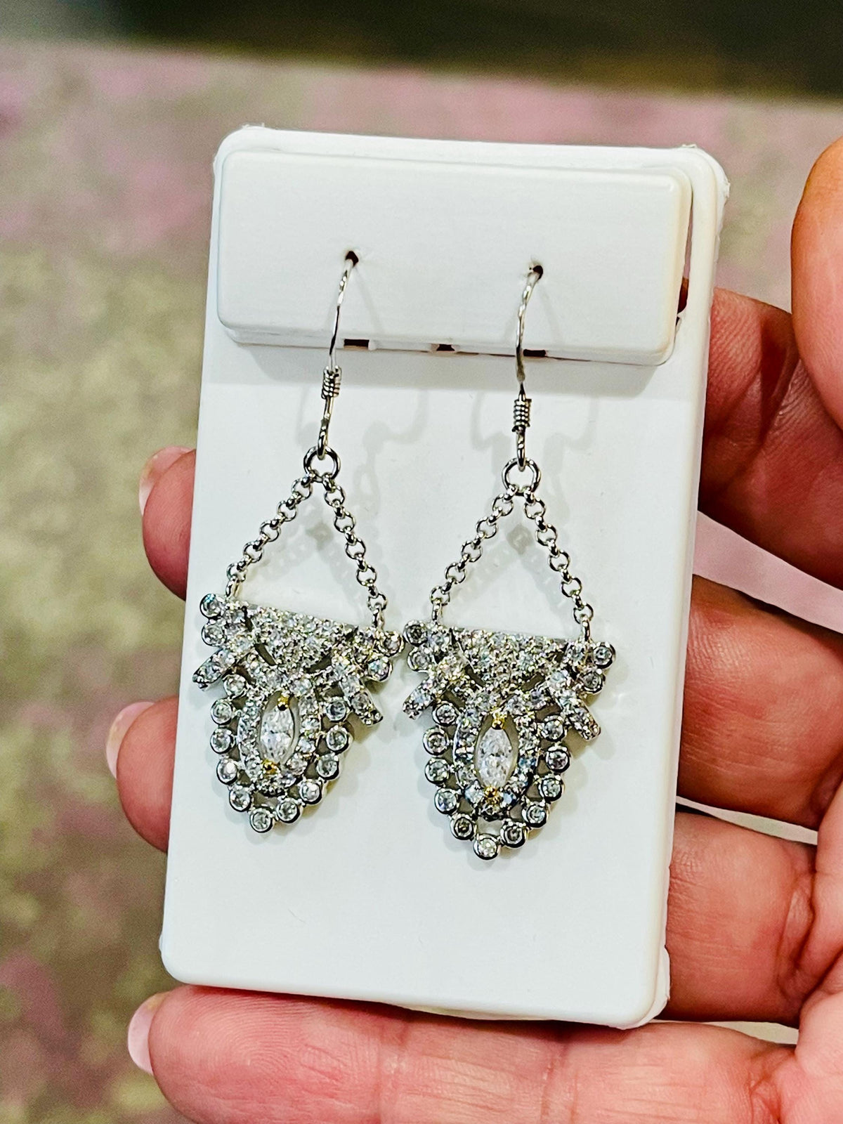 Vintage Style Dangle Earrings in Sterling Silver Set with Cubic Zirconia