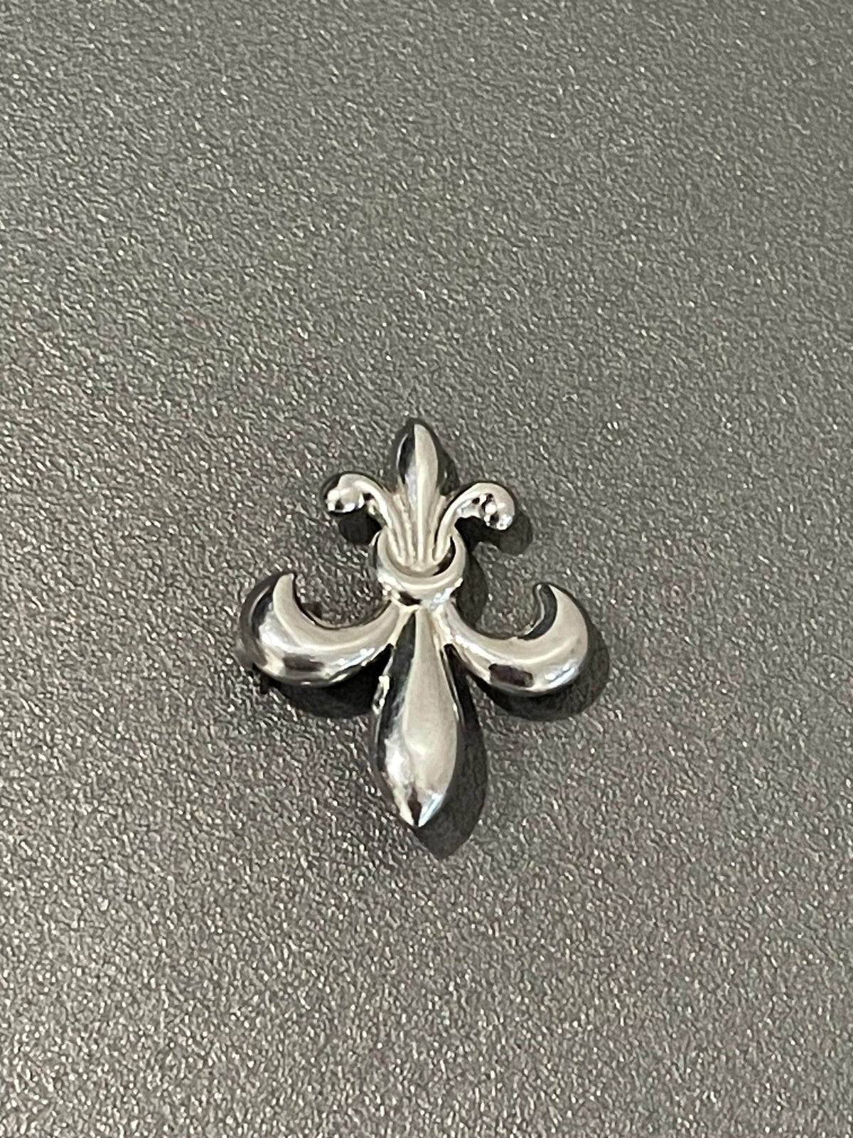 Sterling Silver Fluer De Lis Pendant/Pin