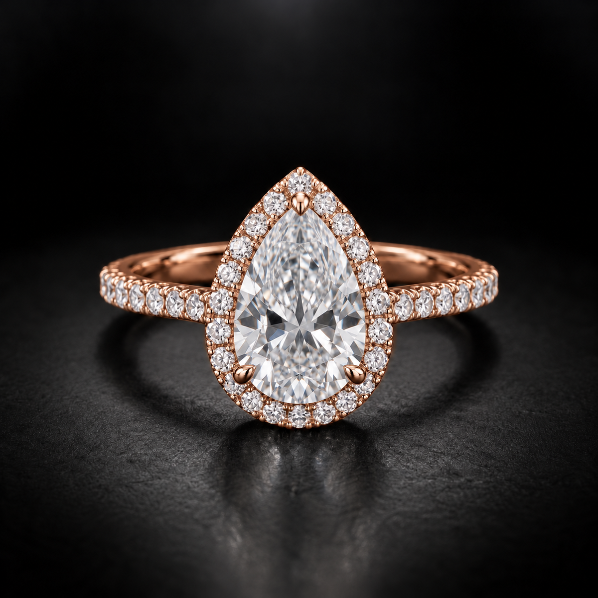 Pear Diamond Halo Pavé Engagement Ring in 18kt Rose Gold