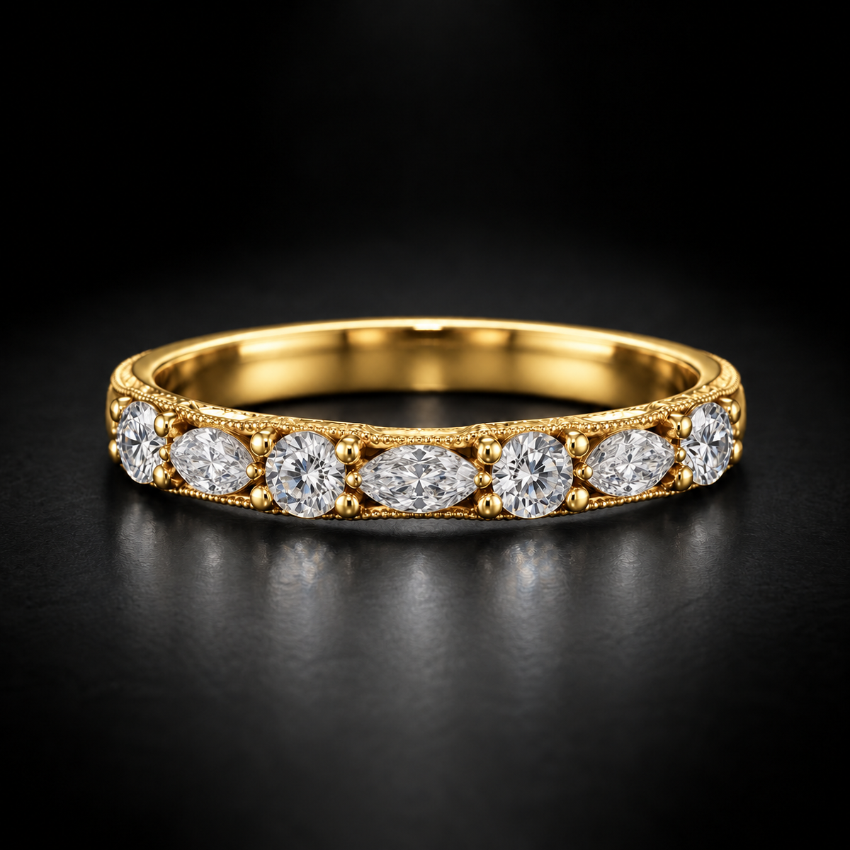 Women's Round and Marquise Milgrain Diamond Wedding Band in 18kt Yellow Gold